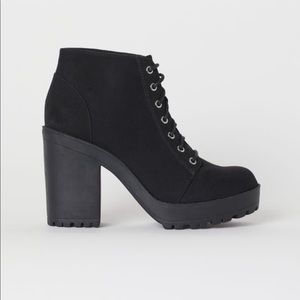 DIVIDED H&M Black Lace Up Booties